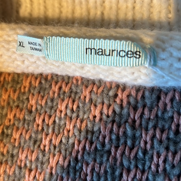 Maurice’s X-Large button up sweater cardigan - Picture 5 of 7